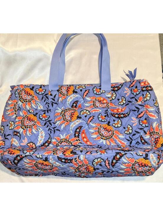 Handbags - Vera Bradley Dual Compartment Travel Bag Tote in Mural Garden Floral Paisley EUC